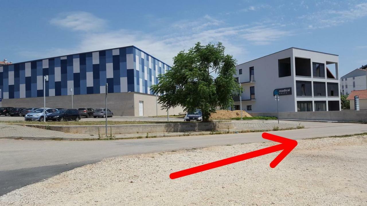 Apartment Lika *