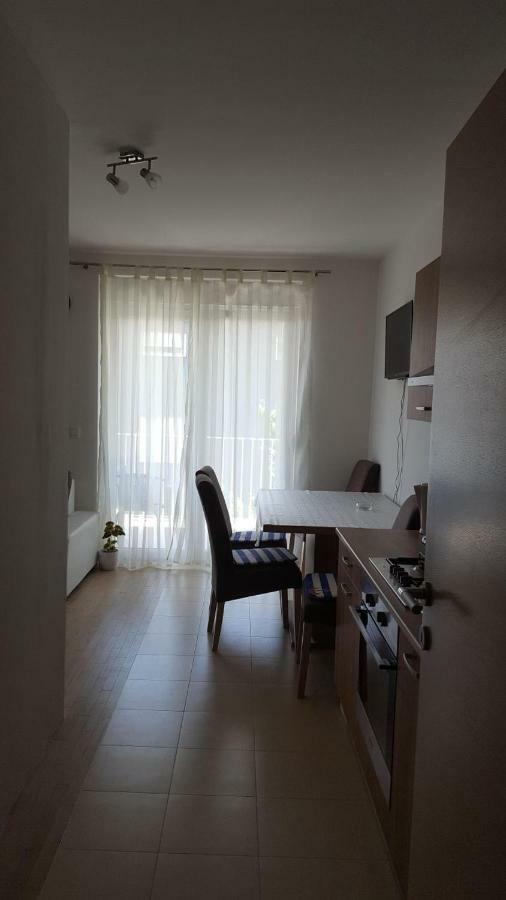 Apartment Lika *