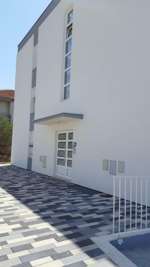 Lika Appartement *